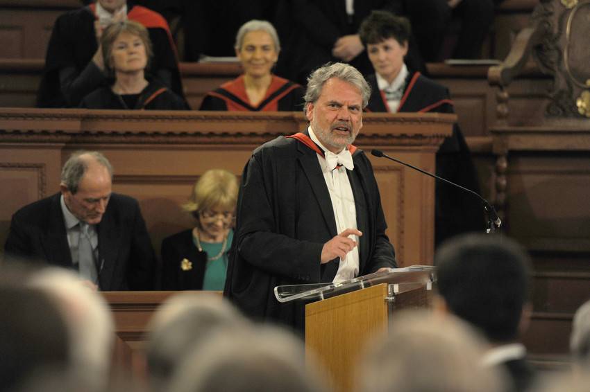 Professor Angus Hawkins calls a cohort of award recipients to the podium Professor Angus Hawkins calls a cohort of award recipients to the podium